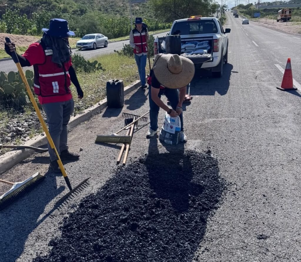 Rehabilita XV Ayuntamiento tramo de la Transpeninsular entre San José del Cabo y Cabo San Lucas
